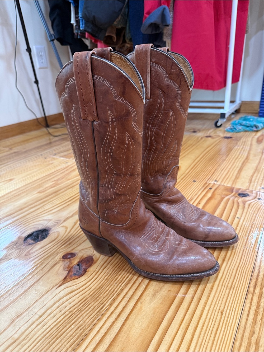 Women's Frye Brown Leather Cowboy Boots size 6.5